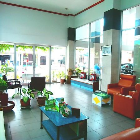 Seabreeze Mansion Hotel Phuket Екстериор снимка