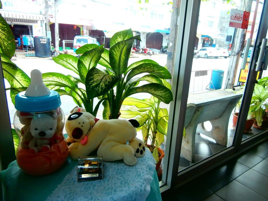 Seabreeze Mansion Hotel Phuket Екстериор снимка