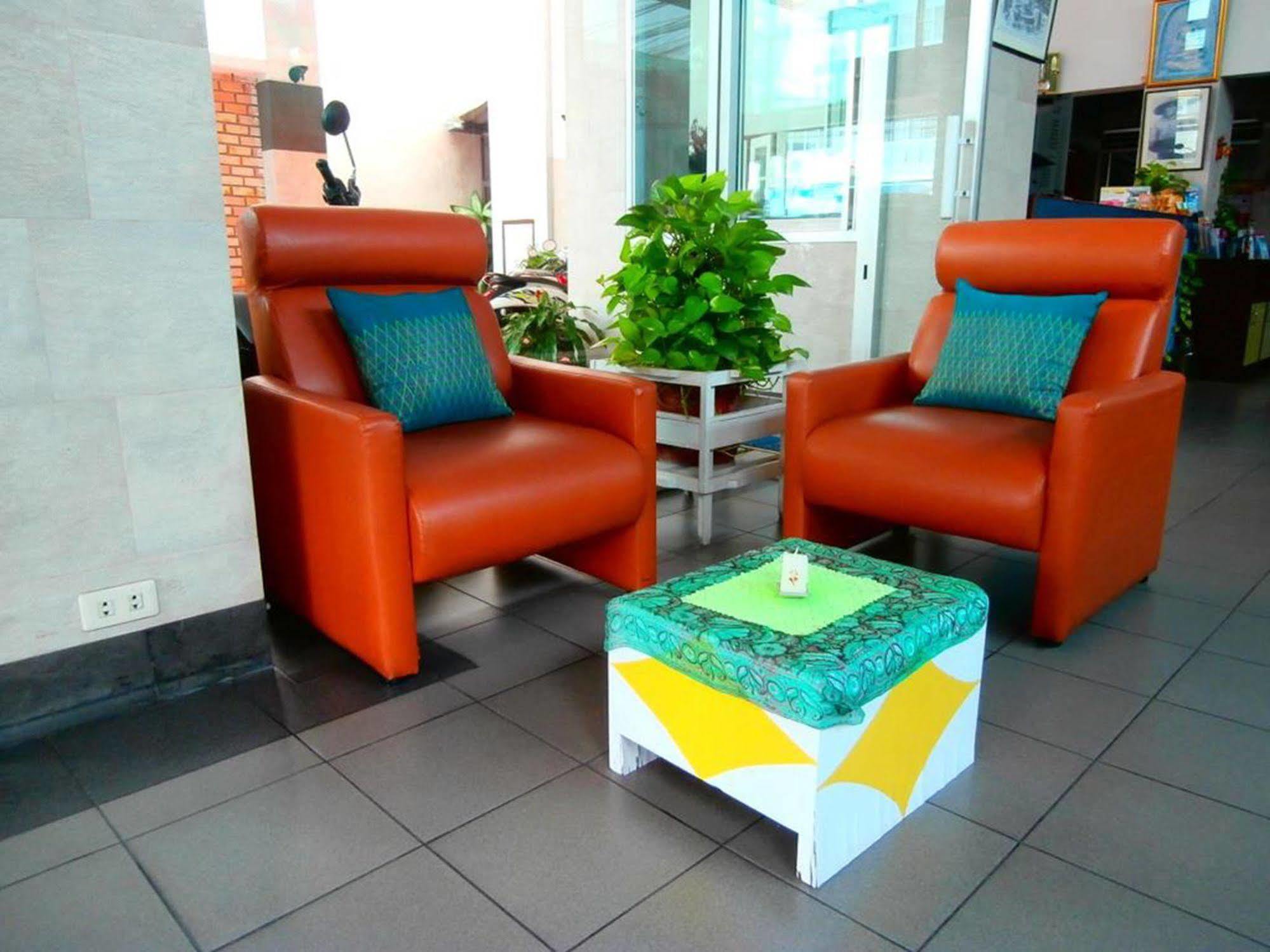 Seabreeze Mansion Hotel Phuket Екстериор снимка